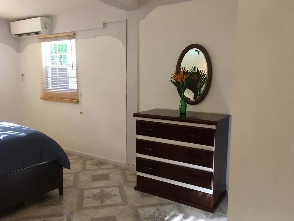 One Hamilton Place - Emerald Choiseul Apartment